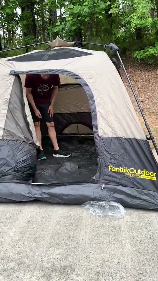 Fast-Setup Pop-Up Camping Tent for Four People detail 3